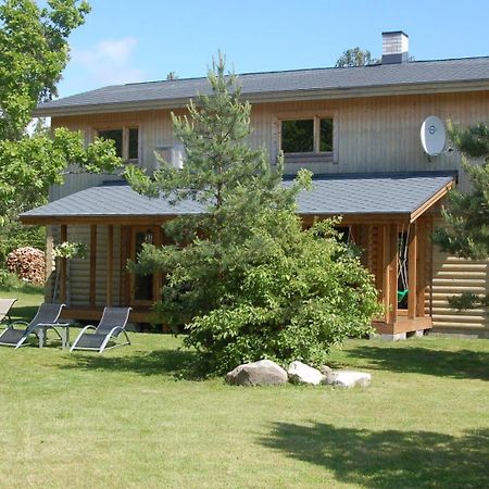 Kibuvitsa Holiday House Muratsi Exterior foto
